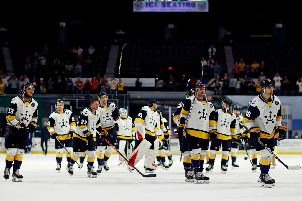 Norfolk Admirals reach second round of playoffs for 1st time in 10 years