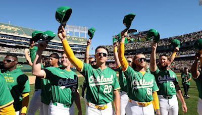 Yahoo Sports AM: "Today there is crying in baseball"