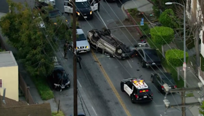 Bicyclist killed during brief pursuit in South Los Angeles