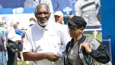 Serena and Venus Williams' Dad Richard, 81, Is Taking Care of Son, 11, 'Full-time' as Estranged Wife Allegedly 'Begs Him' for More Money...