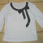IRIS艾莉詩M號,全新有吊牌,白色+立體蝴蝶結.珍珠滾邊,七分袖上衣