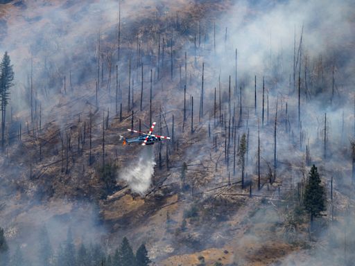 California wildfire update: Expected storms put fire crews on "high alert"