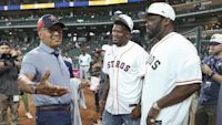 Houston Astros Honor Houston Texans Hall of Famer In Pregame Ceremony