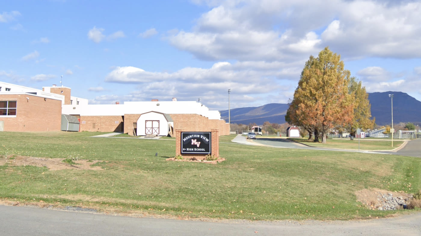 A Virginia county board votes to restore Confederates' names to schools