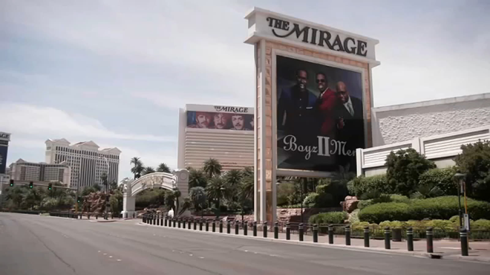 Mirage casino, which reshaped Las Vegas, set to close Wednesday ahead of massive Hard Rock makeover