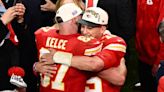 Chiefs QB Patrick Mahomes Reacts to TE Travis Kelce’s 2-Year Extension