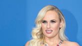 Rebel Wilson Claims Late Father Threatened To ‘Throttle’ Her In Memoir