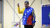 Avanzan elecciones en Venezuela: Maduro vota y dice que respetará resultados