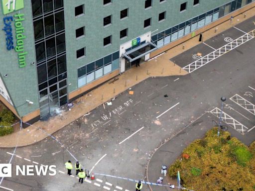 Tamworth: Work begins to ID Holiday Inn petrol bomb rioters