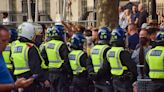 Más de 100 detenidos en Londres en las protestas 'ultras' por el acuchillamiento mortal de tres niñas