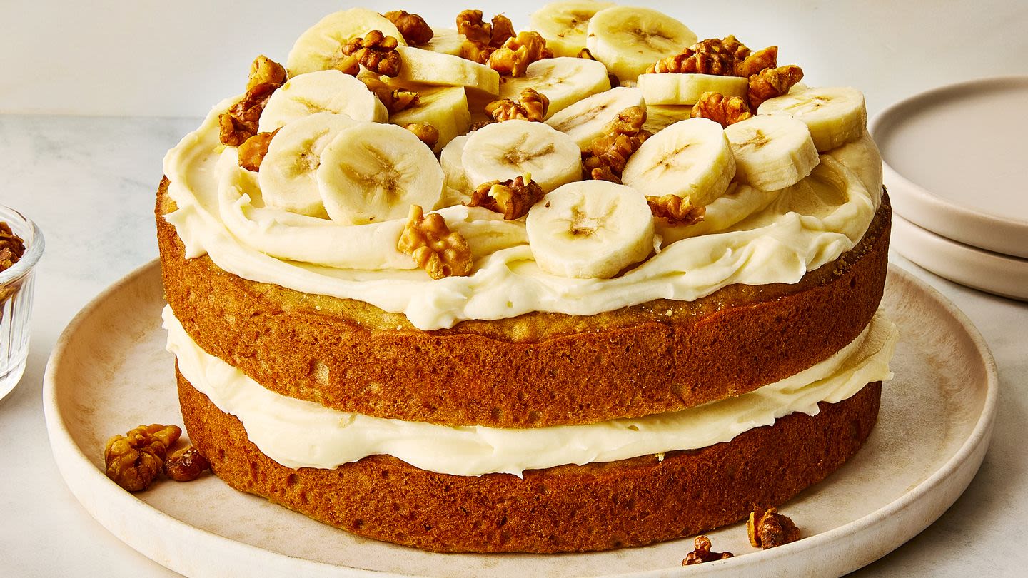 You'll Go Nuts For This Banana Cake