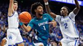 UNCW basketball stuns No. 12 Kentucky in road upset