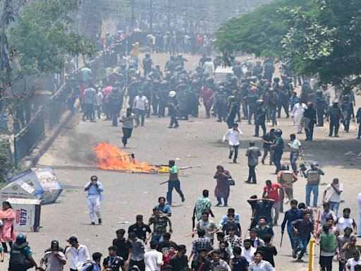 Bangladesh in Chaos: 130+ dead in job quota protests, Supreme Court verdict imminent