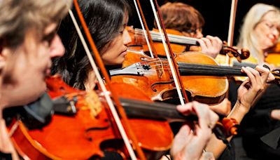Tucson orchestra closes season with teen contest winners