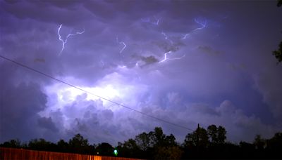 Stormy Sunday in store for the Chicago area, severe weather possible