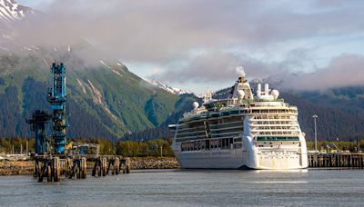 Norovirus outbreaks linked to 2 cruise ships with over 150 infected