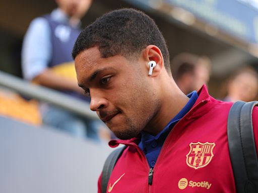 Fiorentina working on move for Barcelona’s Vitor Roque