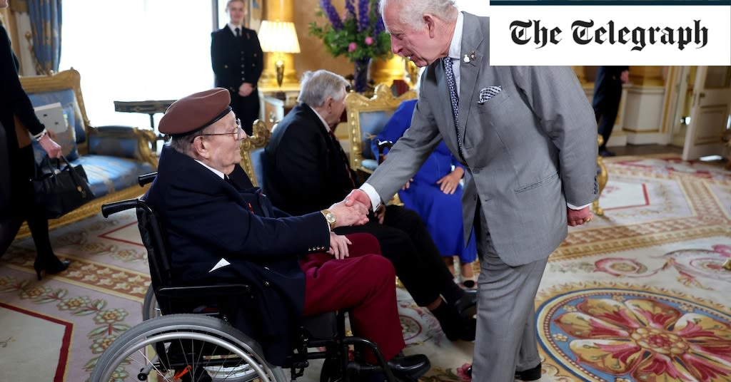 D-Day veterans share moving memories with the King and Queen