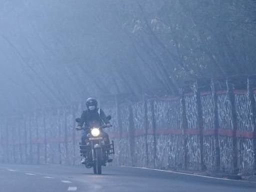 Rain lashes parts of Delhi, IMD predicts more showers today | Weather updates