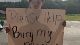 Boy, 11, stands by railroad tracks for two days asking others to ‘please help bury my mama’ in heartbreaking scene