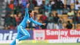 Smriti Mandhana Enthralls Chinnaswamy Fans With Maiden International Wicket – WATCH VIDEO