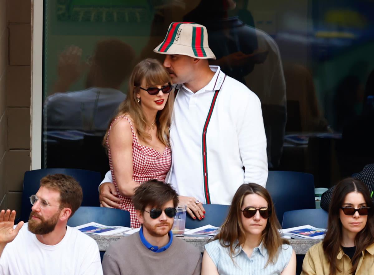 Taylor Swift's Interaction With Brittany Mahomes at US Open Turns Heads