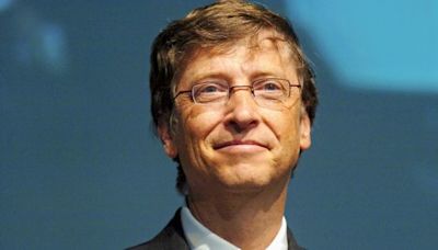¿Sabías que Bill Gates consume 50 libros al año? Descubre cómo la lectura moldea el liderazgo