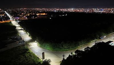 點亮大肚山頭 中市建設局讓「藍色公路」重現浪漫夜景