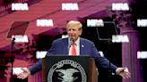 Trump at NRA convention floats a 3-term presidency