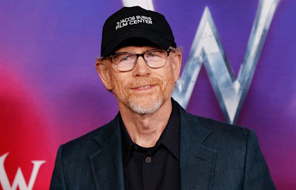 'Hillbilly Elegy' director Ron Howard 'very surprised and disappointed' by JD Vance's political rhetoric