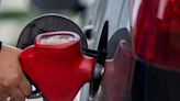 Florida gas prices slightly lower this week