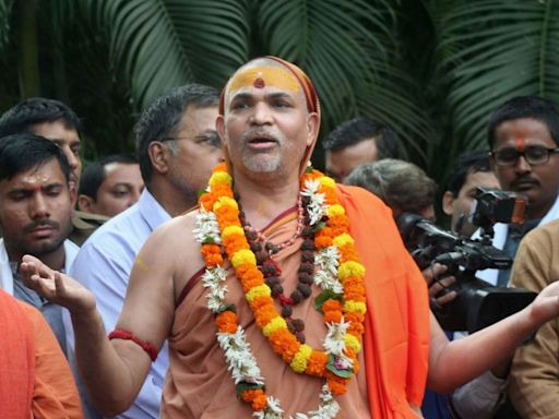 Rahul Gandhi Gets Surprise Backing From Shankaracharya After Row Over 'Hindus Are Violent' Remark