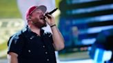 Luke Combs' Phoenix concert an exuberant singalong, from 'Wild Things' to 'Fast Car,'