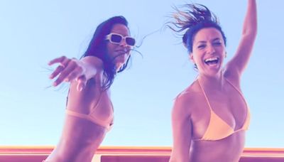 Eva Longoria Does the Viral ‘Apple’ TikTok Dance in a Teeny-Tiny Bikini: 'Latina Brats'