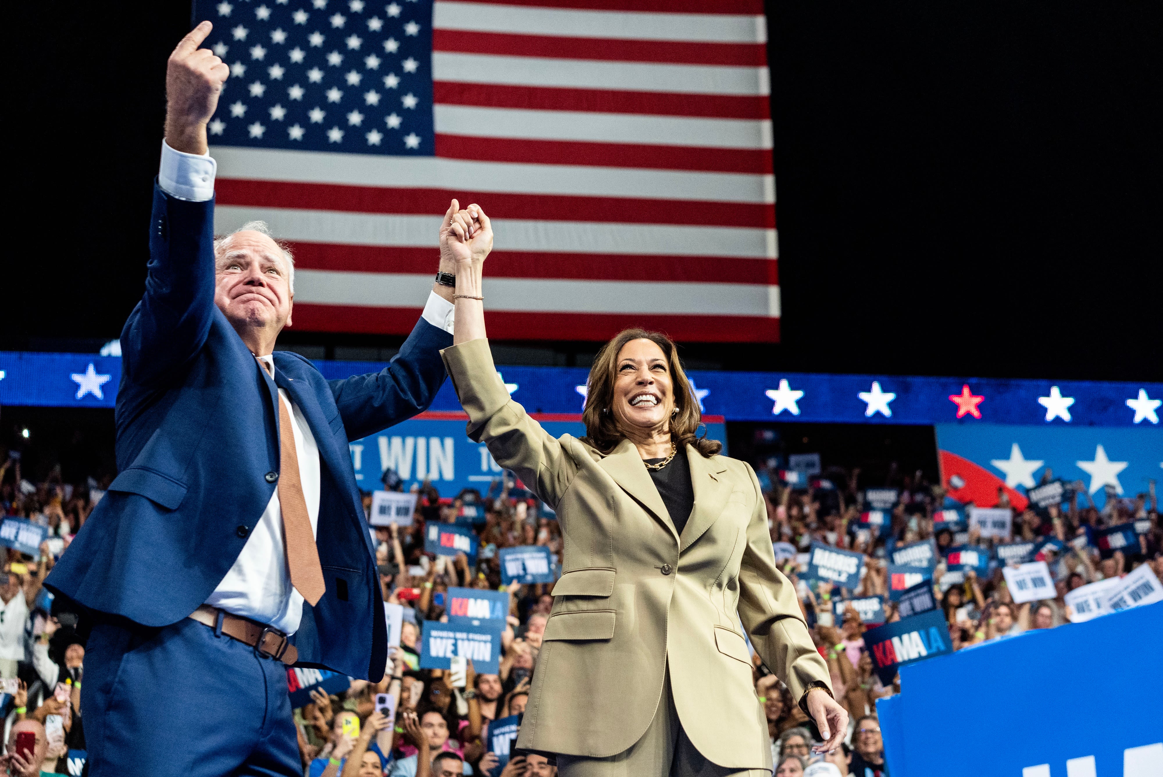 Trump is obsessed with crowd size. Now Democrats love bragging about it, too.