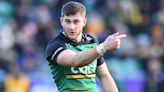 Fly-half Grayson keeps international options open