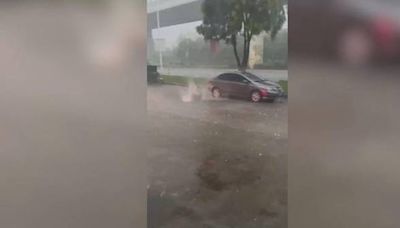 Heavy rain, gale, hailstorm lash Guangzhou