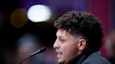Patrick Mahomes tight-lipped about his dad’s arrest