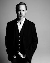 Raphael Sbarge