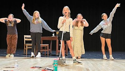 Upstage Right to perform 'Annie Jr.' Saturday - Leader Publications