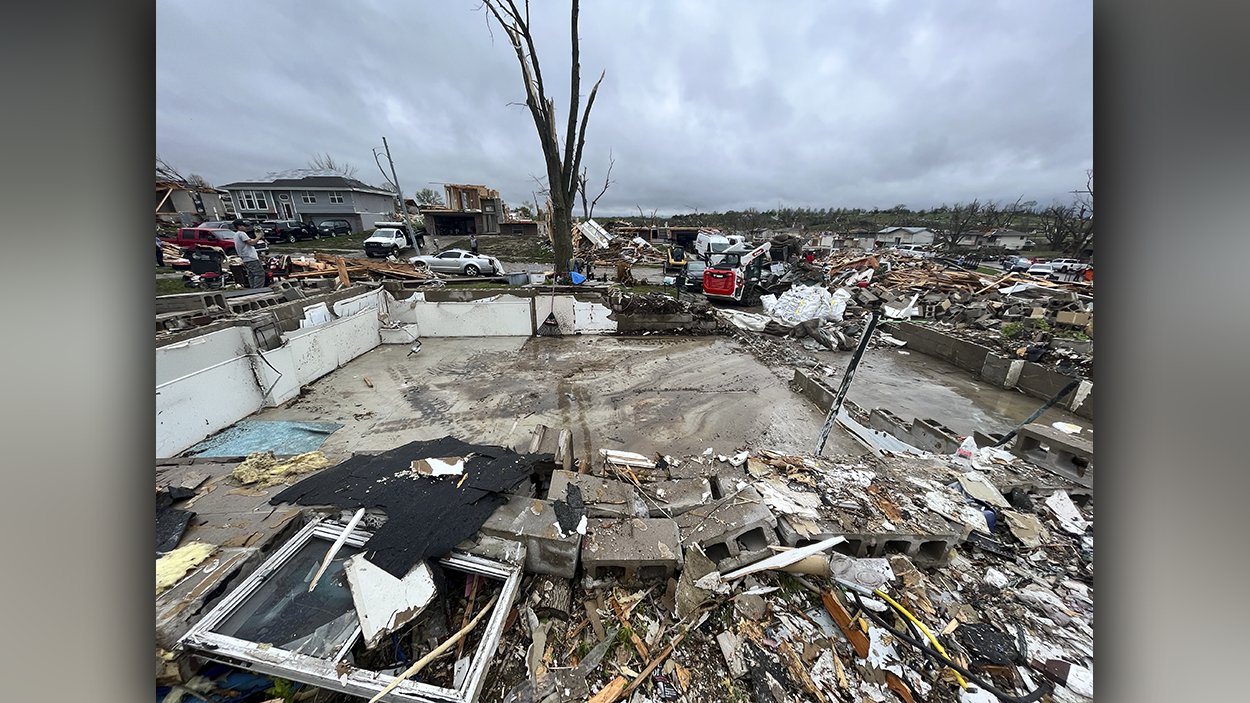 Tornado with 165 mph wind sucks brothers from Nebraska home: 'I was just screaming his name'