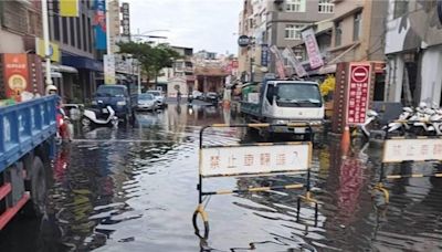 旗津沒下雨也淹水惹民怨 她怒嗆水利局：再淹就找官員去「吸」 - 寶島