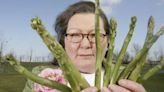 Asparagus fortune teller predicts Royal divorce and outcome of US election