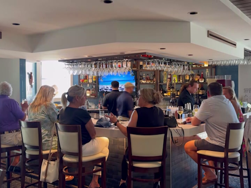 Turtle Club in Naples reopens