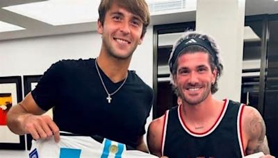Etcheverry intercambió camisetas con De Paul antes de debutar en Madrid