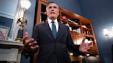 A Romney/Manchin presidential ticket? There’s a new group that says the ‘political heavyweights’ can win the White House