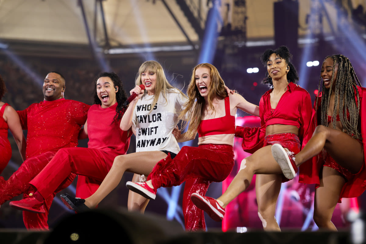 Young Swiftie Given '22' Hat Goes Viral for Dance Moves at Taylor Swift's Hamburg Eras Tour: 'Future Backup Dancer'