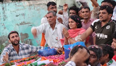 In Sangwan Vs Sangwan fight, Charkhi Dadri to choose between ex-jailor & educator