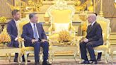 Termina en Cambodia primera gira al exterior de Presidente de Vietnam - Noticias Prensa Latina
