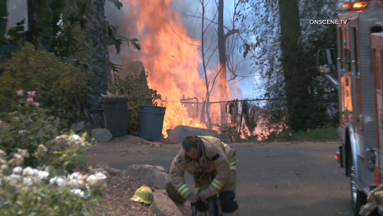 Wildfire erupts in Riverside County, burns homes, triggers evacuation orders